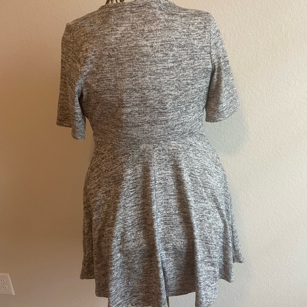 Dress - Picture 4 of 5